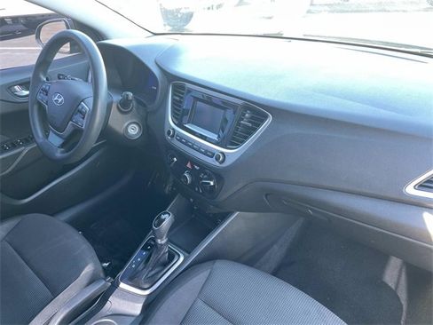 Used 2019 Hyundai Accent SE image 34
