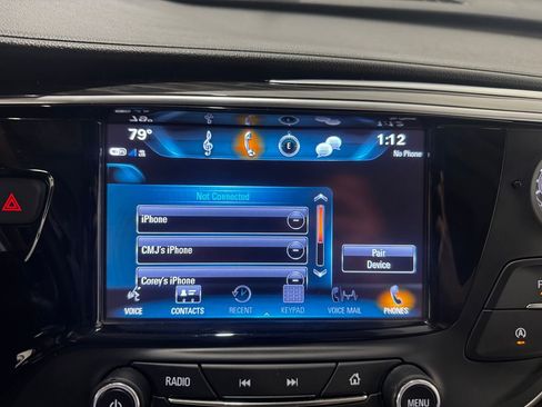 Used 2019 Buick Envision Essence FWD image 12