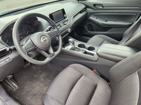 Used 2023 Nissan Altima 2.5 S image 7