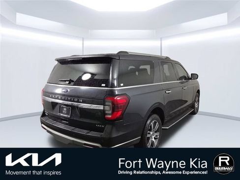 Used 2022 Ford Expedition Max Limited AWD/4WD image 6