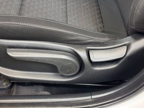 Used 2021 Kia Rio LX image 10