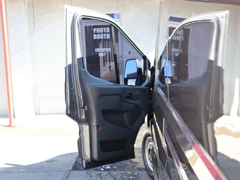 Used 2022 Ford Transit 250 Base image 36