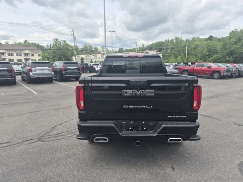 Used 2026 GMC Sierra 1500 Denali Ultimate AWD/4WD image 16