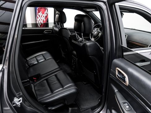 Used 2015 Jeep Grand Cherokee Limited image 34