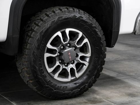 Used 2022 GMC Sierra 2500 SLE w/ SLE Convenience Package image 62