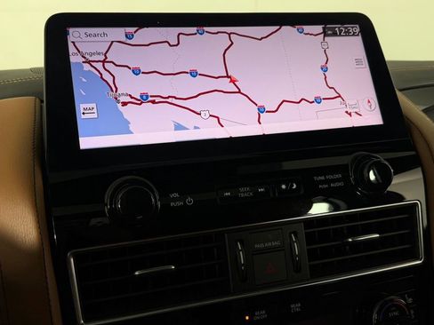 Used 2024 INFINITI QX80 Sensory w/ Cargo Package AWD/4WD image 20