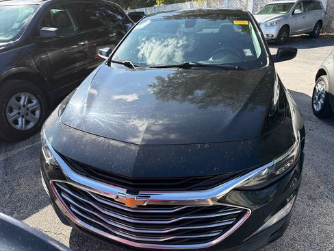 Used 2020 Chevrolet Malibu LT FWD image 4