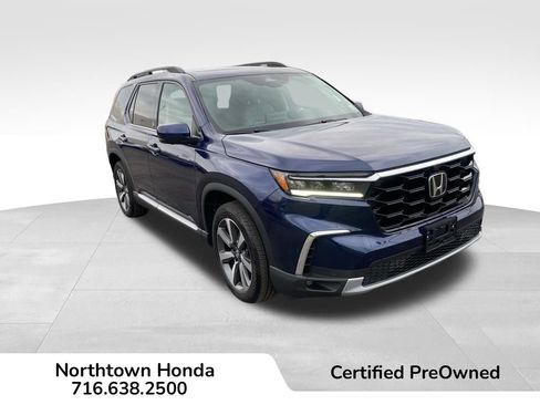 Used 2025 Honda Pilot Elite image 1