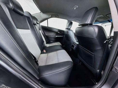 Used 2013 Toyota Camry SE FWD image 26