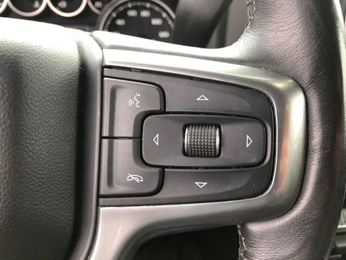 Used 2022 Chevrolet Silverado 2500 LTZ w/ LTZ Plus Package image 13