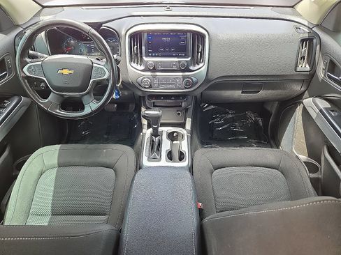 Used 2021 Chevrolet Colorado LT RWD image 16