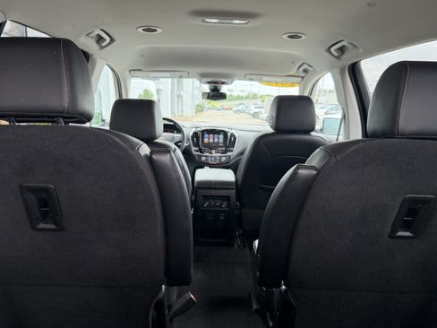 Used 2019 Chevrolet Traverse RS w/ LPO, Floor Liner Package FWD image 13