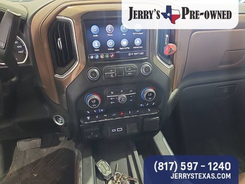 Used 2022 Chevrolet Silverado 2500 High Country w/ Safety Package II AWD/4WD image 10