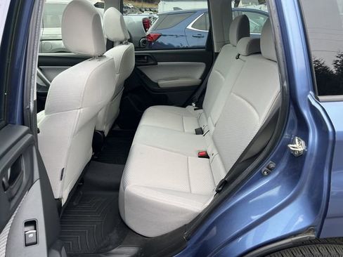 Used 2018 Subaru Forester 2.5i Premium image 16
