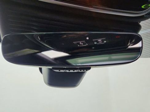 Used 2022 Land Rover Range Rover Velar S AWD/4WD image 60