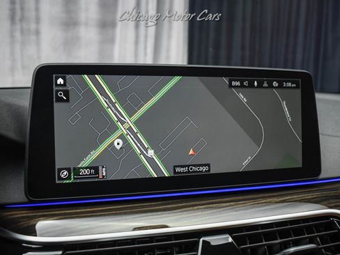 Used 2022 BMW 530i xDrive w/ Premium Package AWD/4WD image 14