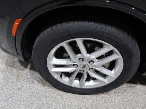 Used 2023 Dodge Durango GT image 7