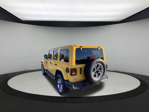 Used 2020 Jeep Wrangler Unlimited Sahara w/ Uconnect 4C Nav & Sound Group image 6