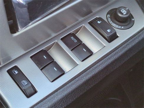 Used 2016 Ford Expedition XLT w/ Equipment Group 202A image 24