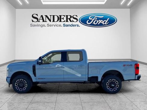 New 2026 Ford F250 Platinum image 3