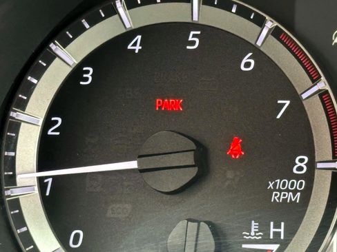 Certified 2024 Toyota Highlander LE AWD/4WD image 28