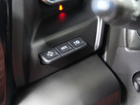 Used 2022 GMC Sierra 1500 Denali Ultimate image 32