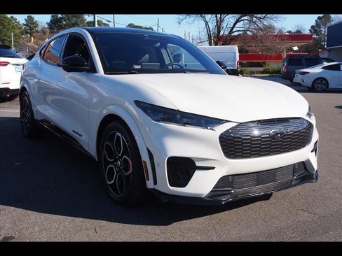 Used 2022 Ford Mustang Mach-E GT image 7