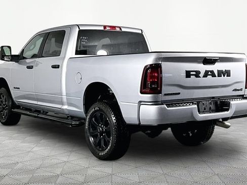 Used 2026 RAM 2500 Big Horn AWD/4WD image 4