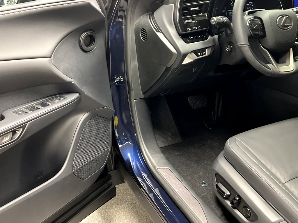 New 2026 Lexus RX 350h AWD/4WD image 8