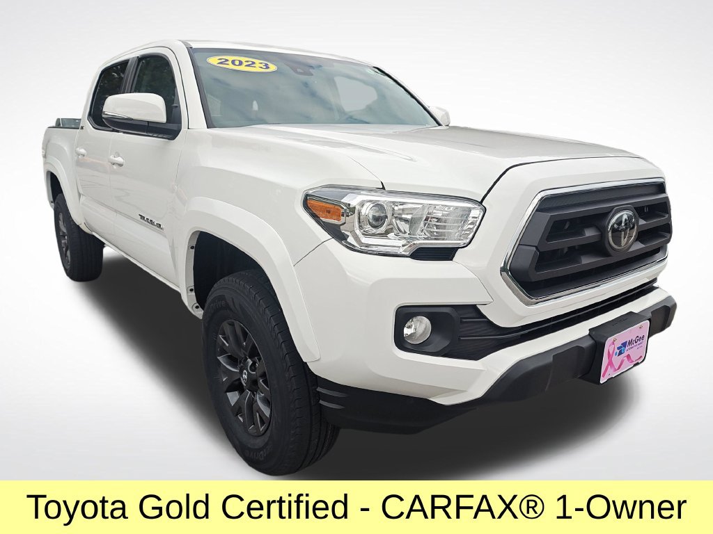 Certified 2023 Toyota Tacoma SR5 w/ Technology Package AWD/4WD image 9