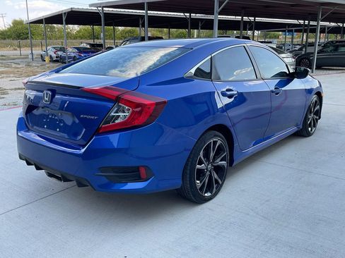 Used 2019 Honda Civic Sport image 9