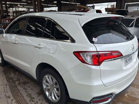 Used 2016 Acura RDX w/ Tech & AcuraWatch Plus Pack FWD image 2