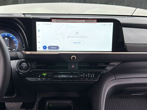 Certified 2026 Toyota Crown Platinum image 10