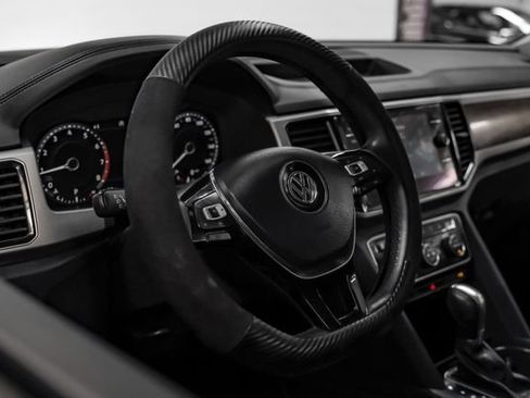 Used 2019 Volkswagen Atlas SEL Premium AWD/4WD image 18