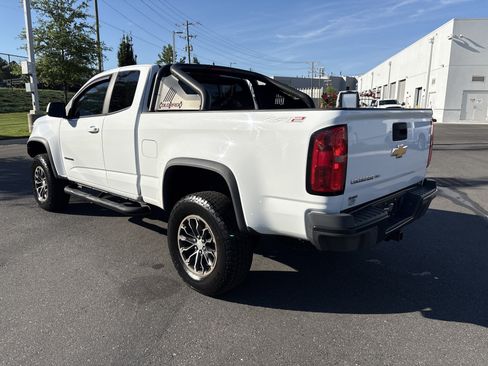 Used 2017 Chevrolet Colorado ZR2 w/ LPO, Premium Interior Package AWD/4WD image 7