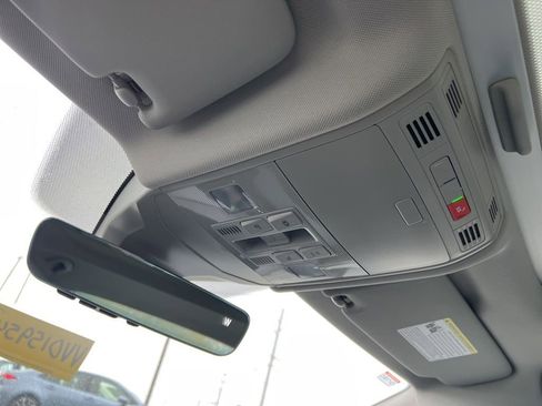 New 2026 Volkswagen Jetta SE image 22