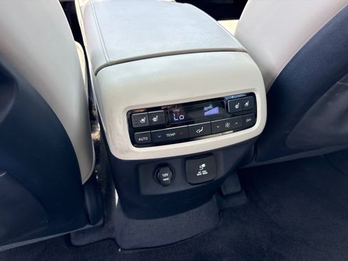 Used 2021 Hyundai Palisade Limited FWD image 30