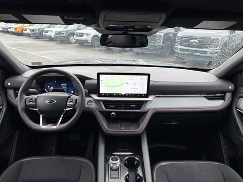 Certified 2025 Ford Explorer ST AWD/4WD image 27