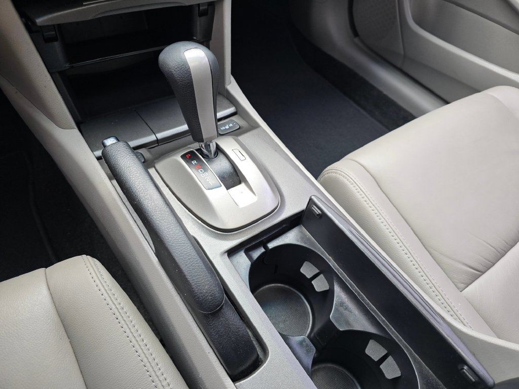 Used 2011 Honda Accord EX-L image 22