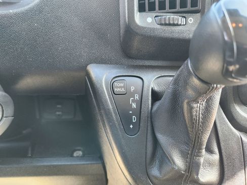 Used 2018 RAM ProMaster 2500 image 11