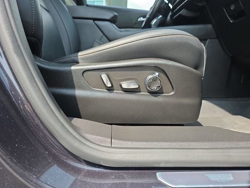 Used 2023 Cadillac XT4 Sport w/ Cold Weather Package AWD/4WD image 36