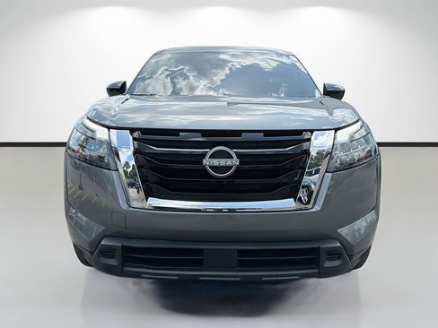 Used 2023 Nissan Pathfinder S FWD image 8