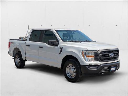Used 2022 Ford F150 XL w/ Trailer Tow Package image 3