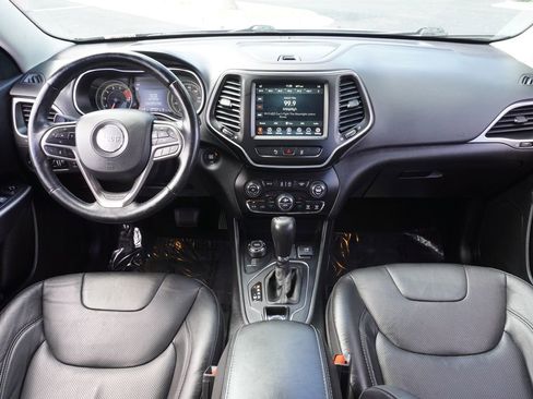 Used 2021 Jeep Cherokee Latitude Lux w/ Comfort/Convenience Group image 11