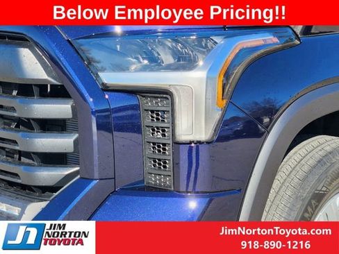 New 2025 Toyota Tundra SR5 image 7