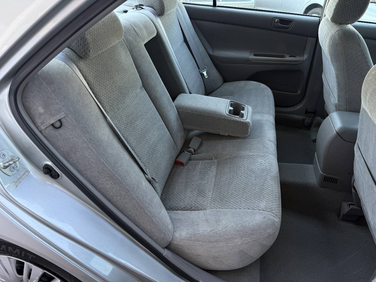 Used 2003 Toyota Camry LE FWD image 13