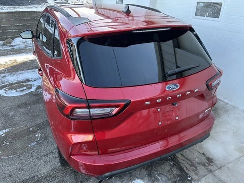 Used 2024 Ford Escape ST-Line image 4
