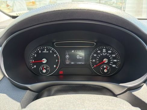 Used 2016 Kia Sorento AWD image 14