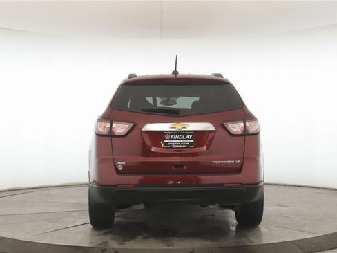 Used 2016 Chevrolet Traverse LT w/ Style and Technology Package image 11