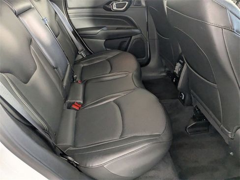 Certified 2023 Jeep Compass High Altitude image 32